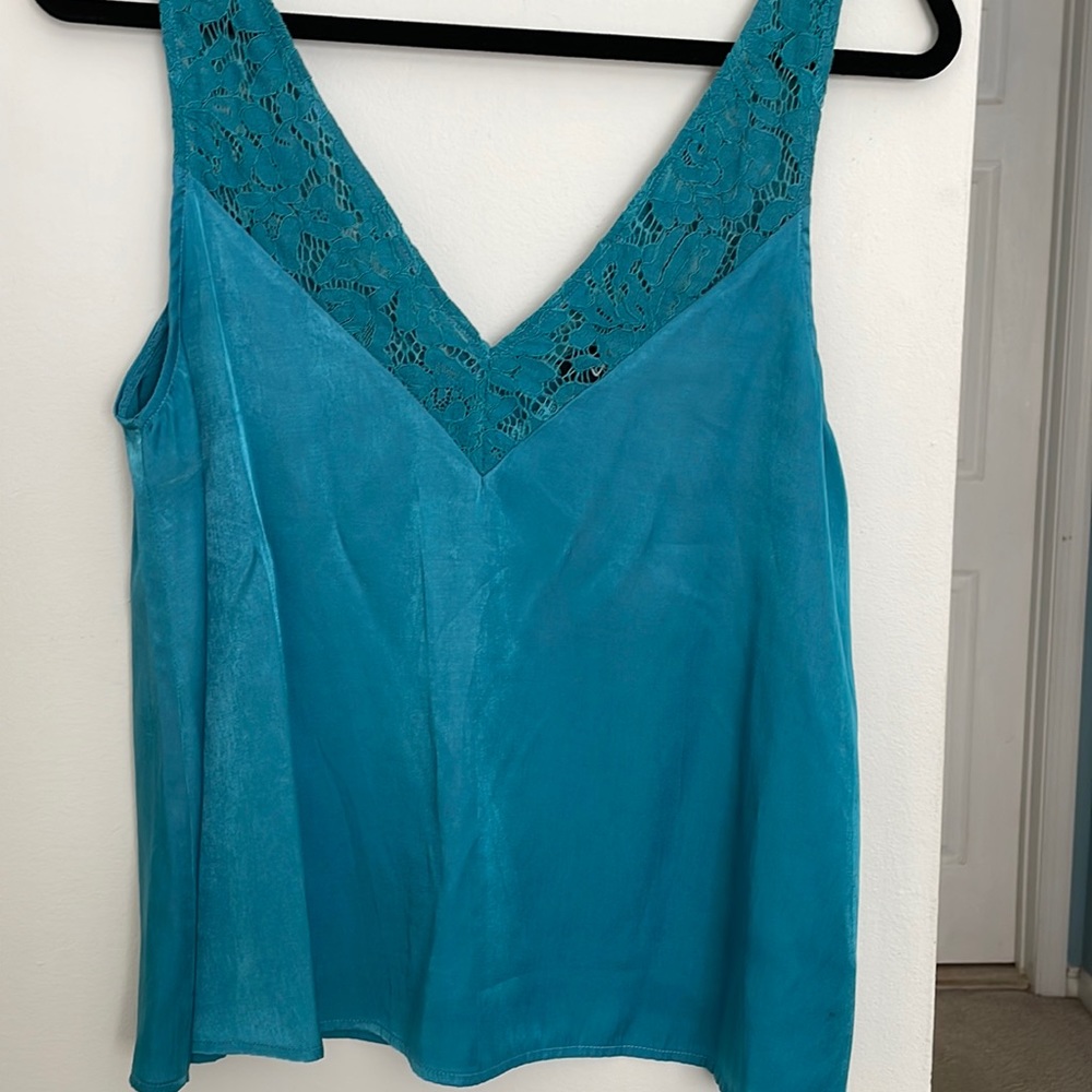 LULUS PRETTY TOP